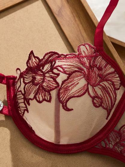 Ensemble de Lingerie Sexy Rouge Vin – Soutien-gorge et String Brodés