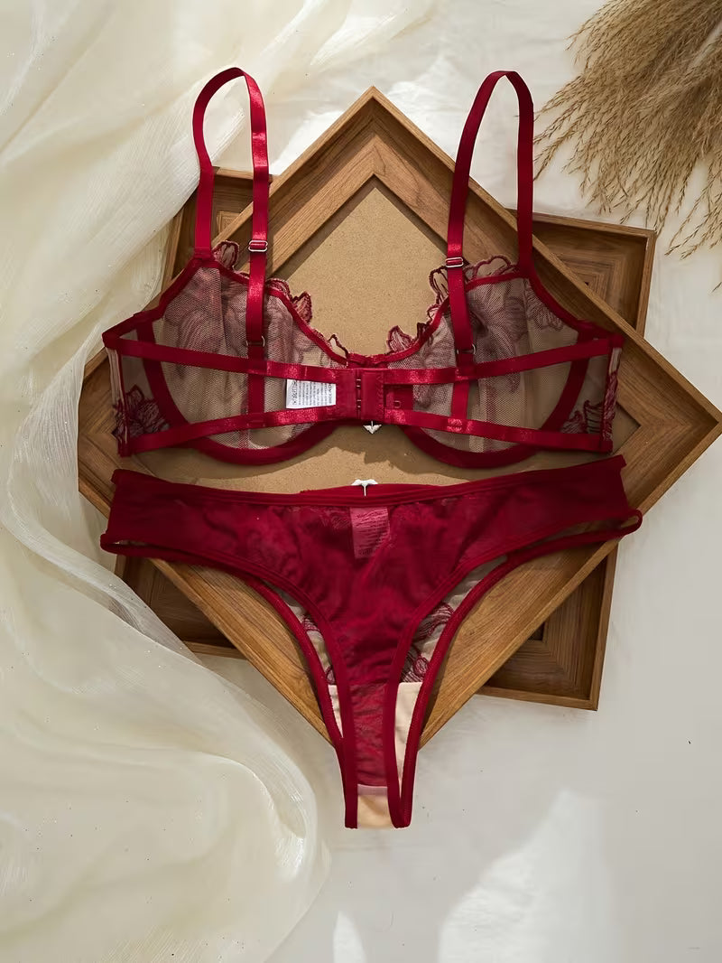 Ensemble de Lingerie Sexy Rouge Vin – Soutien-gorge et String Brodés