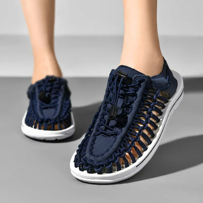 Handwoven Flat Beach Sandals — Breathable Casual Outdoor Sandals for Men & Women