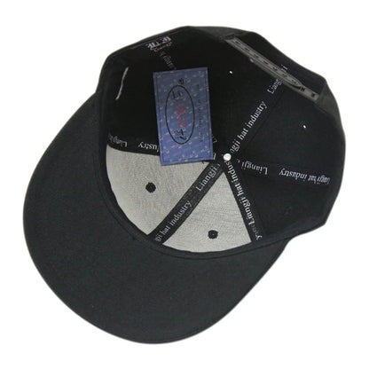 Hip Hop Skull Rivet Snapback Flat Cap — Men & Women
