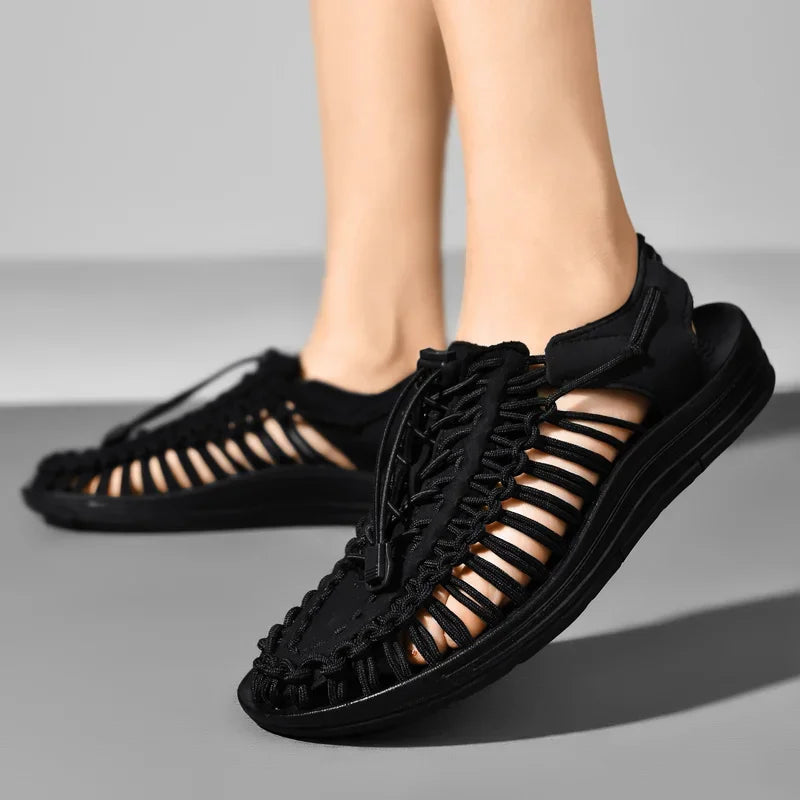 Handwoven Flat Beach Sandals — Breathable Casual Outdoor Sandals for Men & Women