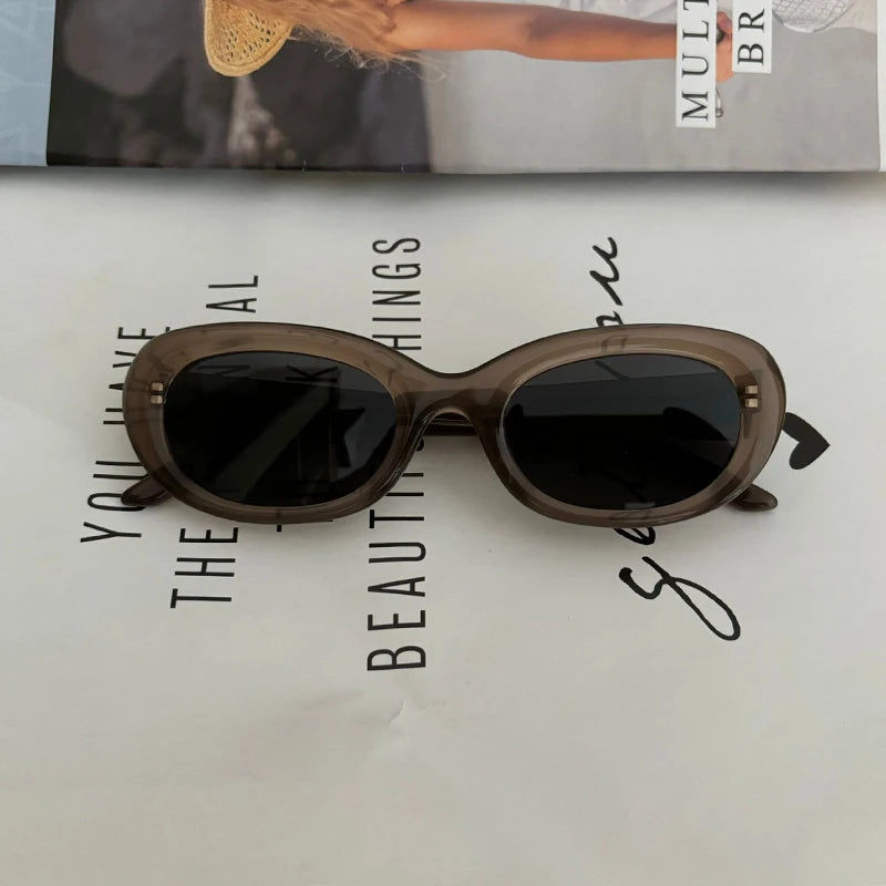 Women's UV Protection Driving Sunglasses — Fashionable Round Frame