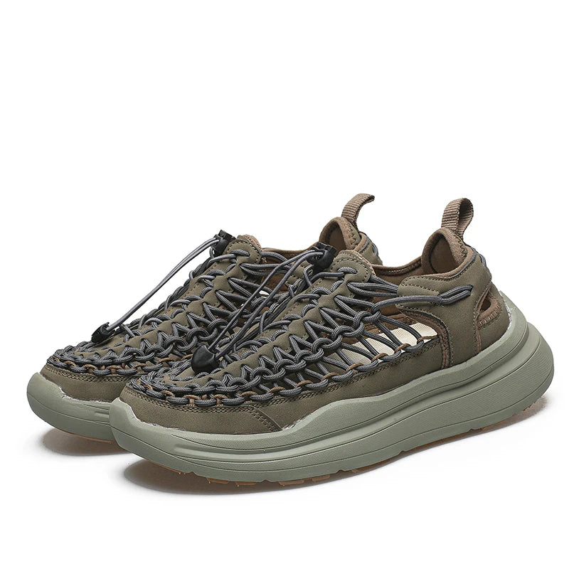 Men's Summer Fashionable Outdoor Sandals Wading Shoes Men's and Women's Beach Shoes These Sandals Are Perfect for The Beach