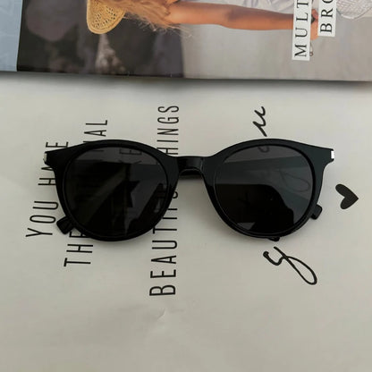 Women's UV Protection Driving Sunglasses — Fashionable Round Frame