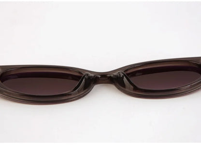 Glamour Oval Sunglasses – Unisex UV400 Gradient Lenses