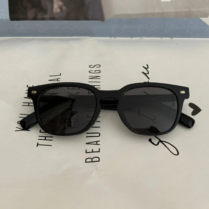 Women's UV Protection Driving Sunglasses — Fashionable Round Frame