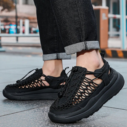 Men's Summer Fashionable Outdoor Sandals Wading Shoes Men's and Women's Beach Shoes These Sandals Are Perfect for The Beach