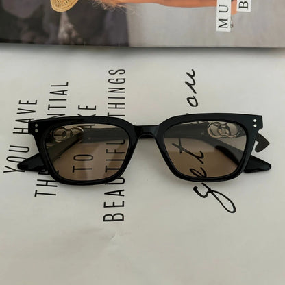 Women's UV Protection Driving Sunglasses — Fashionable Round Frame