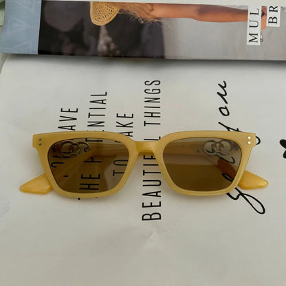 Women's UV Protection Driving Sunglasses — Fashionable Round Frame