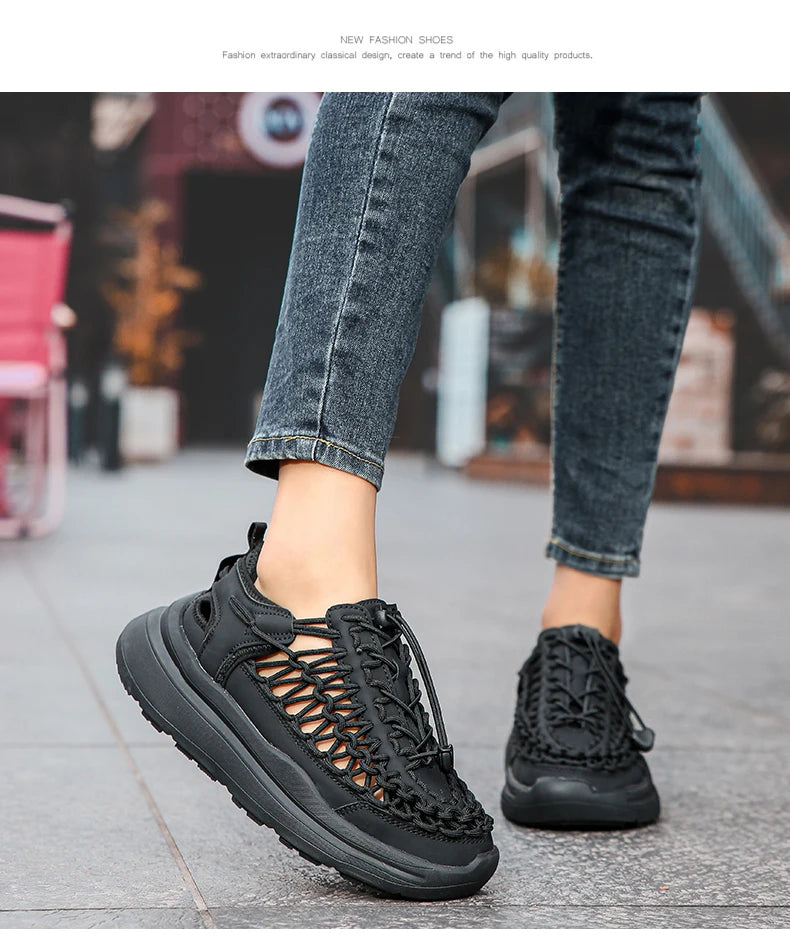 Men's Summer Fashionable Outdoor Sandals Wading Shoes Men's and Women's Beach Shoes These Sandals Are Perfect for The Beach