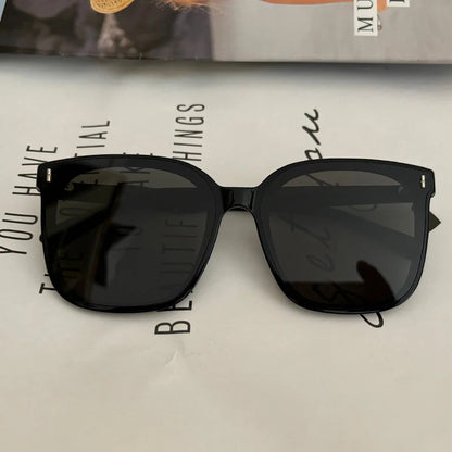 Women's UV Protection Driving Sunglasses — Fashionable Round Frame