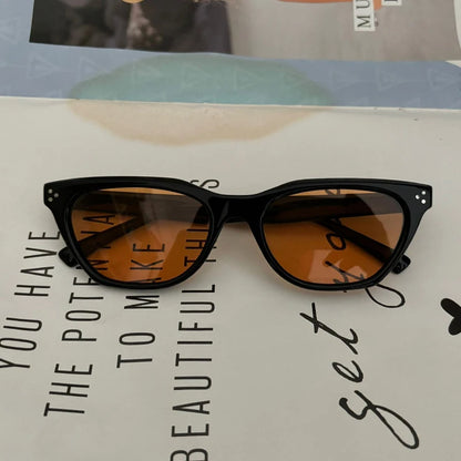 Women's UV Protection Driving Sunglasses — Fashionable Round Frame