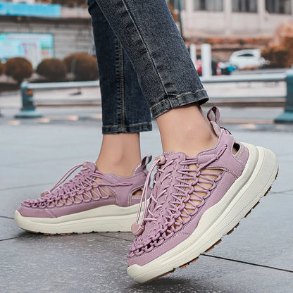 Men's Summer Fashionable Outdoor Sandals Wading Shoes Men's and Women's Beach Shoes These Sandals Are Perfect for The Beach