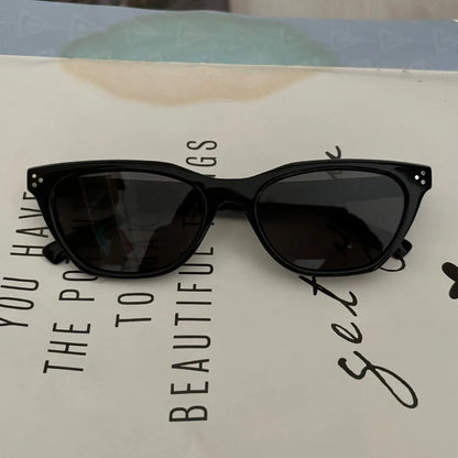 Women's UV Protection Driving Sunglasses — Fashionable Round Frame