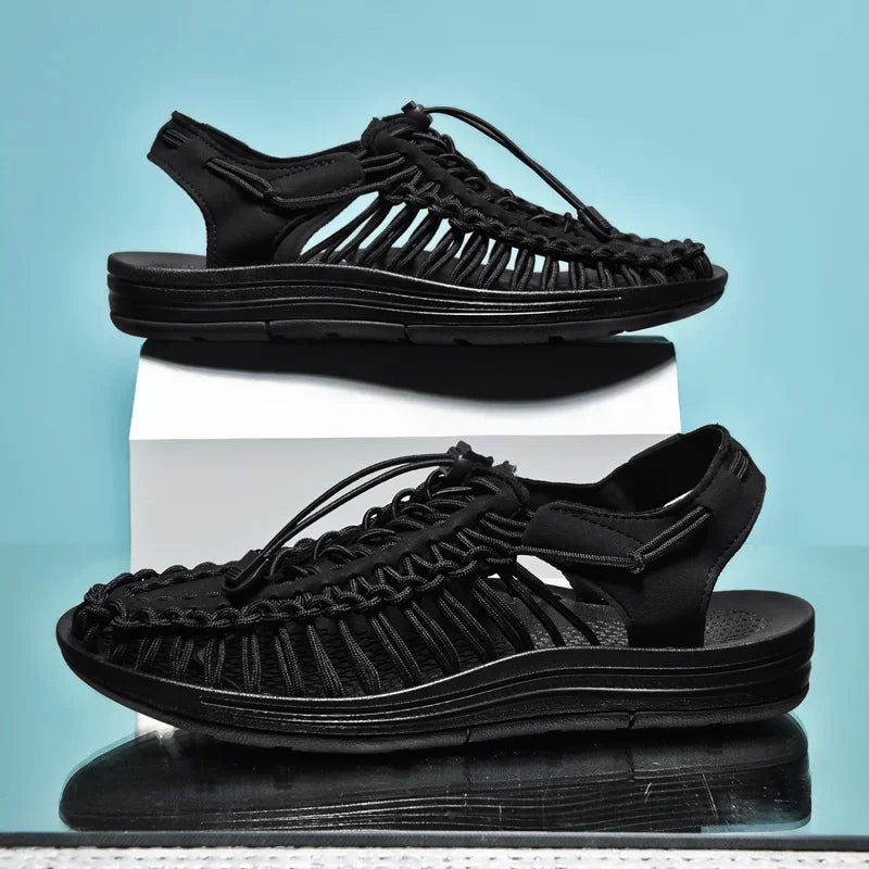 Handwoven Flat Beach Sandals — Breathable Casual Outdoor Sandals for Men & Women